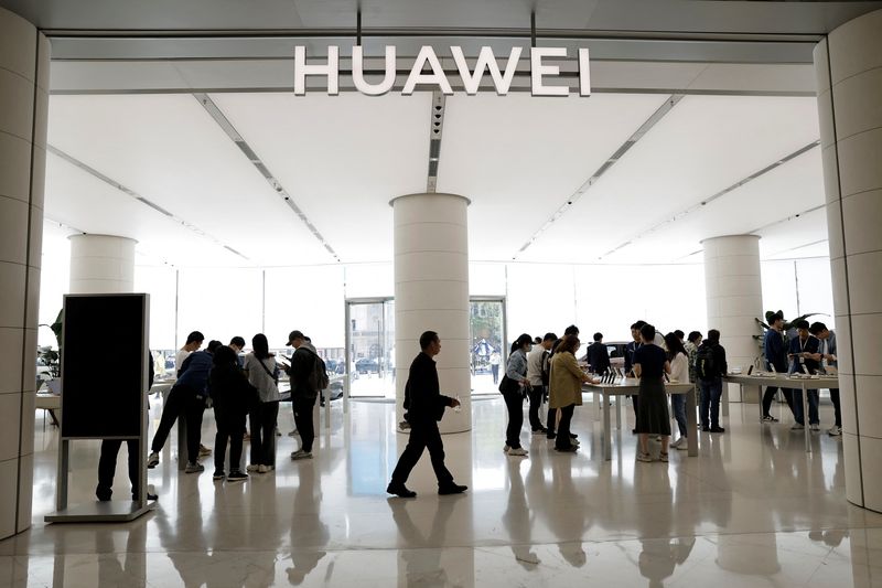 Cosa c'è dentro i nuovi smartphone Pura 70 di Huawei?